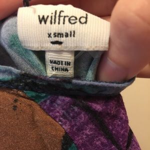 Wilfred Tops - Wilfred/Aritzia Flowy Tank Wilfred Tops - Wilfred/Aritzia Flowy Tank